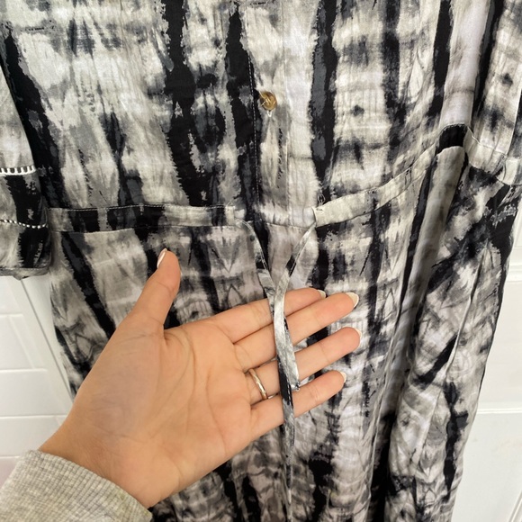 Who What Wear tie dye Dress - Picture 4 of 5
